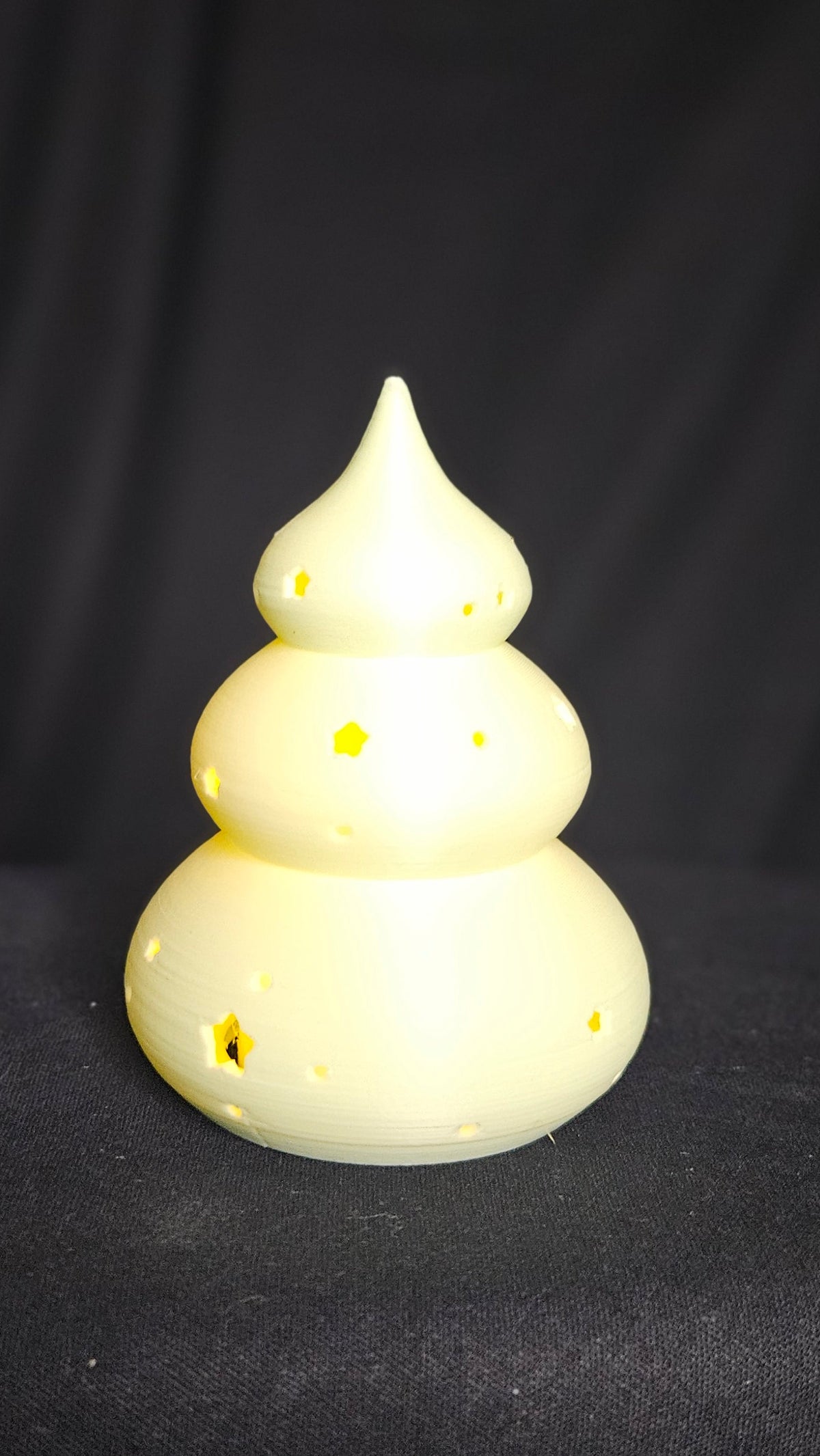 🎄 Moderne Weihnachtsbäume für LED-Kerzen – stilvoll & dekorativ 🎄